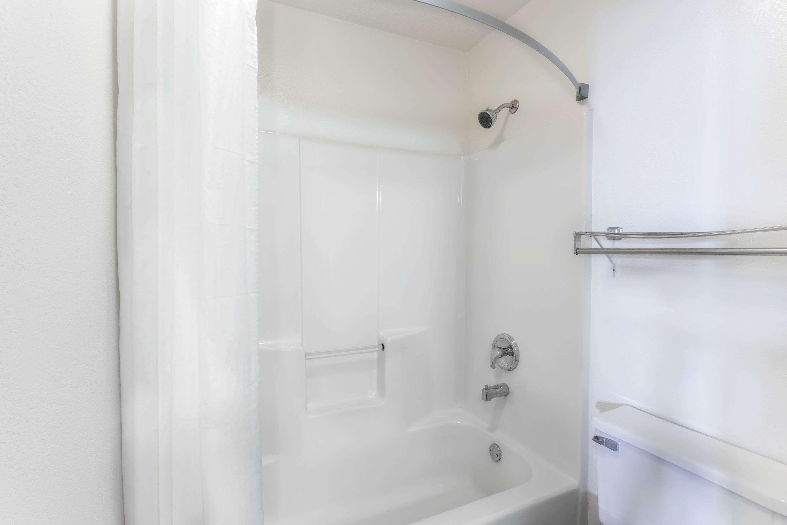 Super 8 By Wyndham Yorkville Luaran gambar